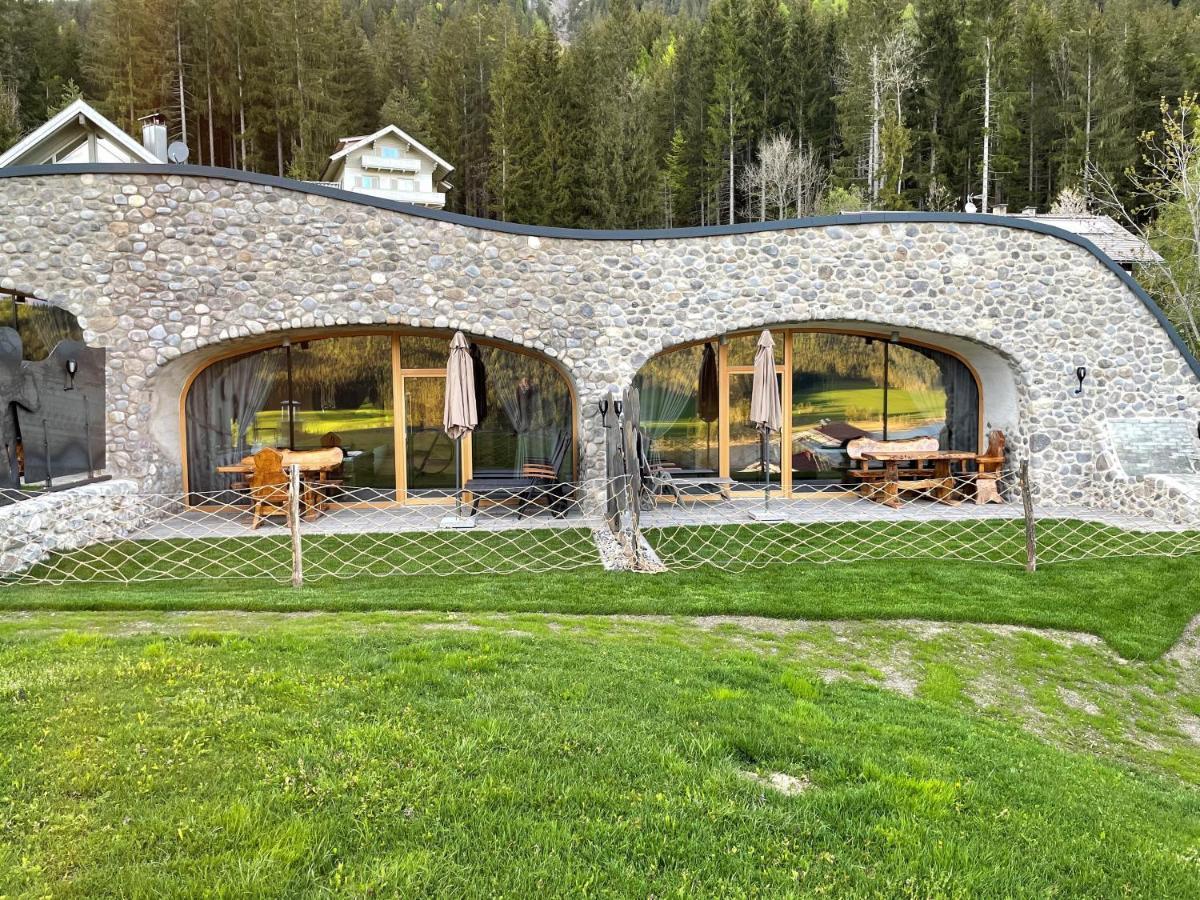 Erdhaeuser Und Apartments Mit Seeblick Und Alleinlage Weissensee Exterior foto
