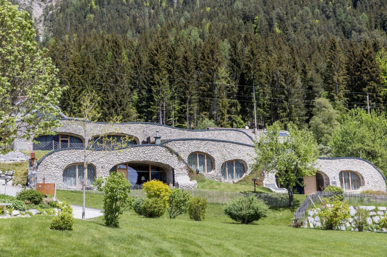 Erdhaeuser Und Apartments Mit Seeblick Und Alleinlage Weissensee Exterior foto